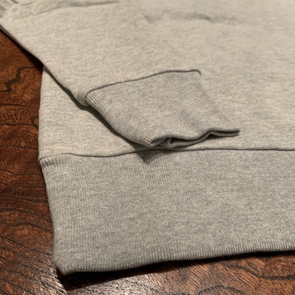 NWT FRYE Crewneck Logo Sweatshirt - Picture 3 of 7